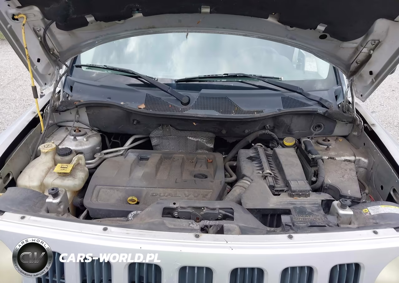 2009 Jeep Patriot Sport VIN:1J4FF28B79D237000 - 10