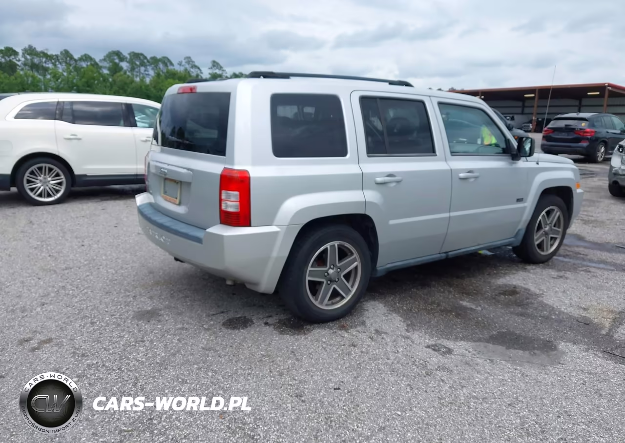 2009 Jeep Patriot Sport VIN:1J4FF28B79D237000 - 4