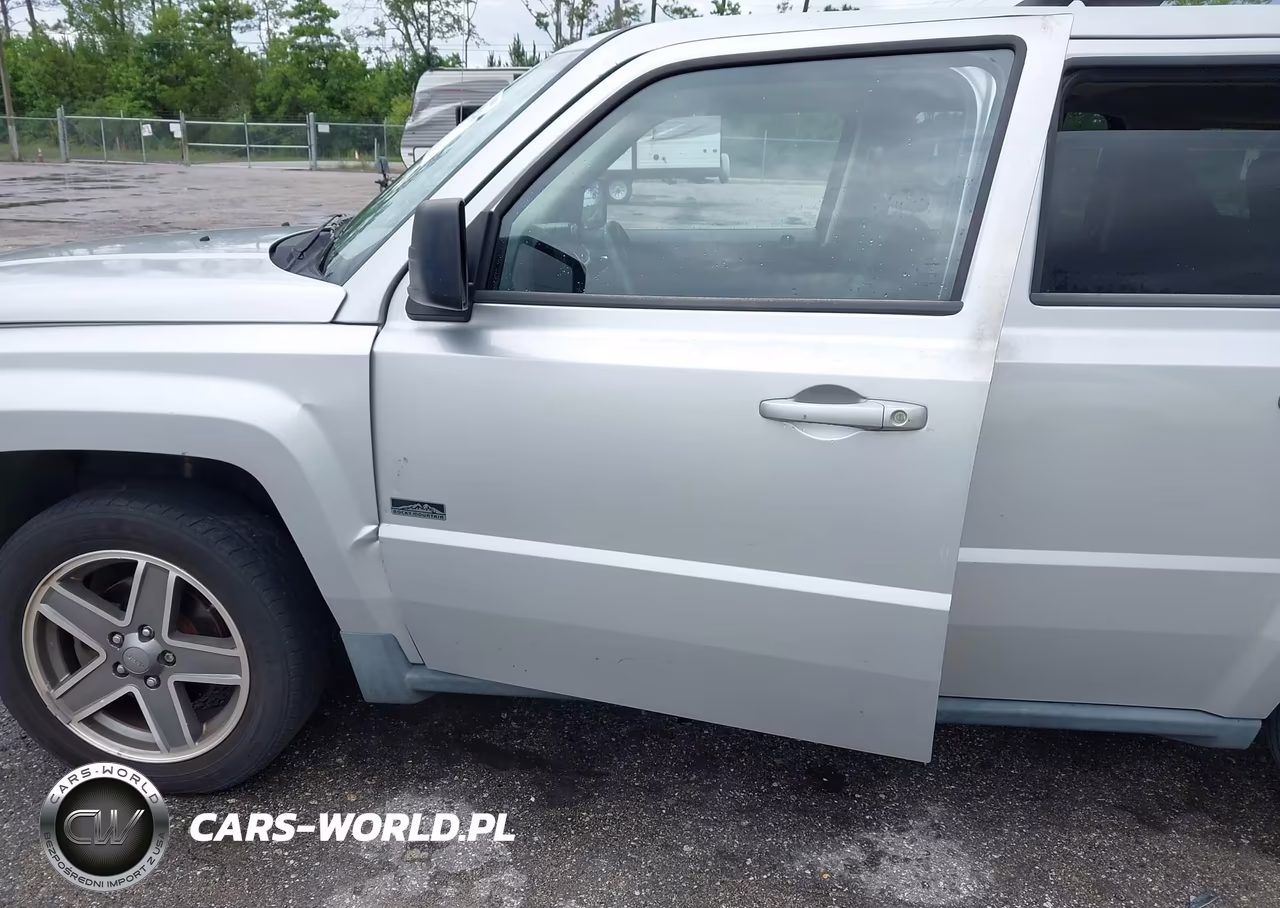 2009 Jeep Patriot Sport VIN:1J4FF28B79D237000 - 6
