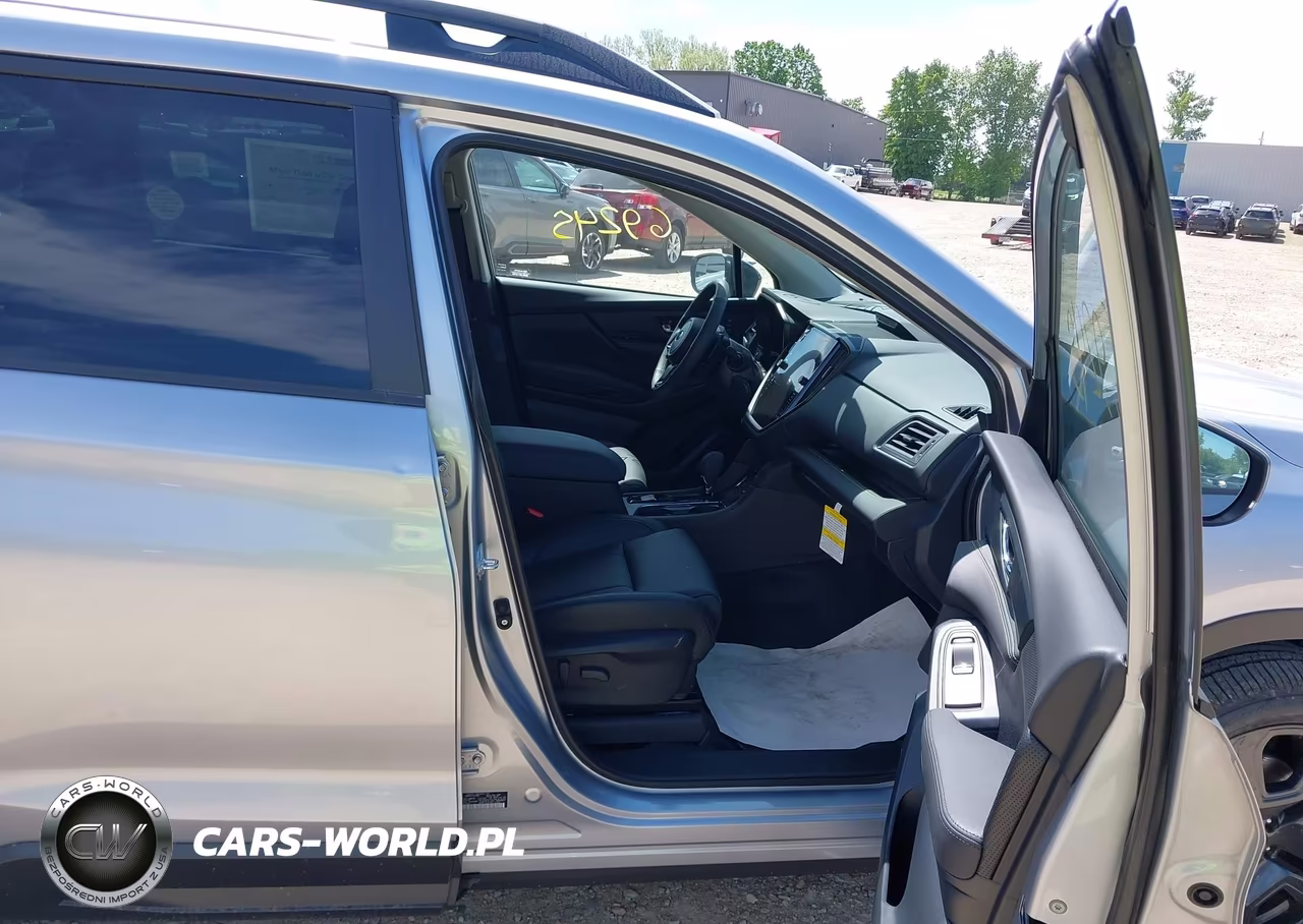 2026 Subaru Ascent Onyx Edition Touring VIN:4S4WMALD5T3410892 - 5