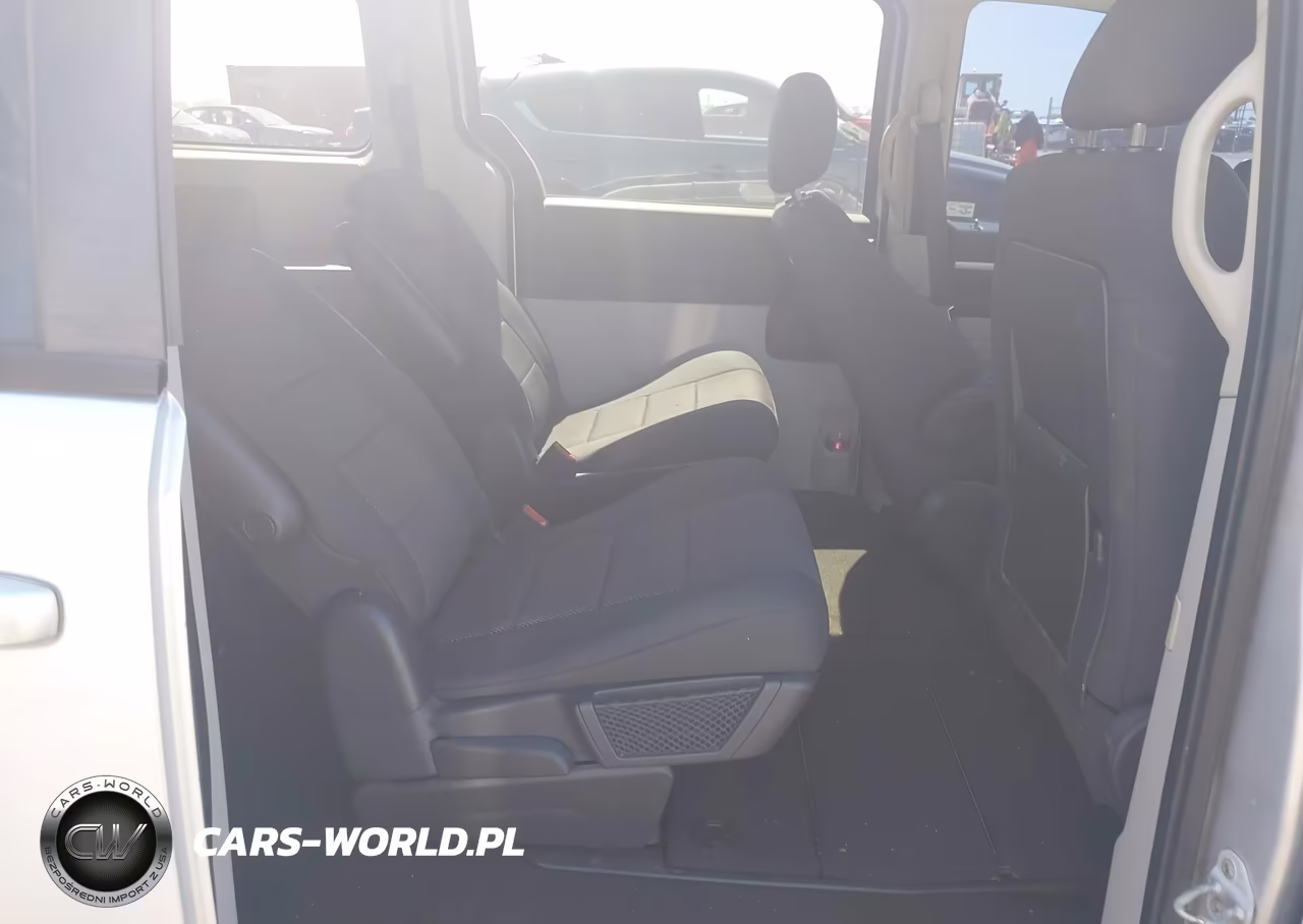 2008 Dodge Grand Caravan Sxt VIN:2D8HN54P98R626156 - 8
