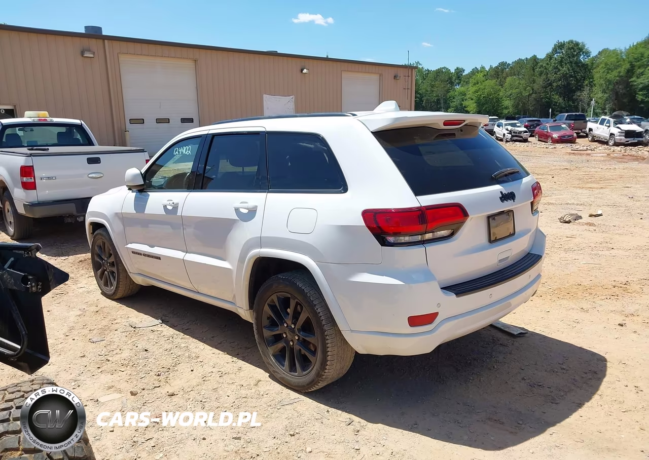 2020 Jeep Grand Cherokee Altitude 4X2 VIN:1C4RJEAG8LC439544 - 14