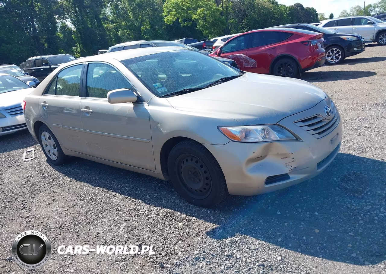 2007 Toyota Camry Le – zdjęcie 1 z 12