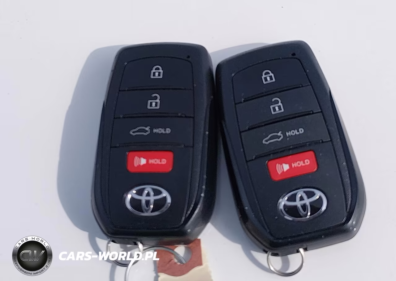 2024 Toyota Corolla Hybrid Le VIN:JTDBCMFE5R3050544 - 11