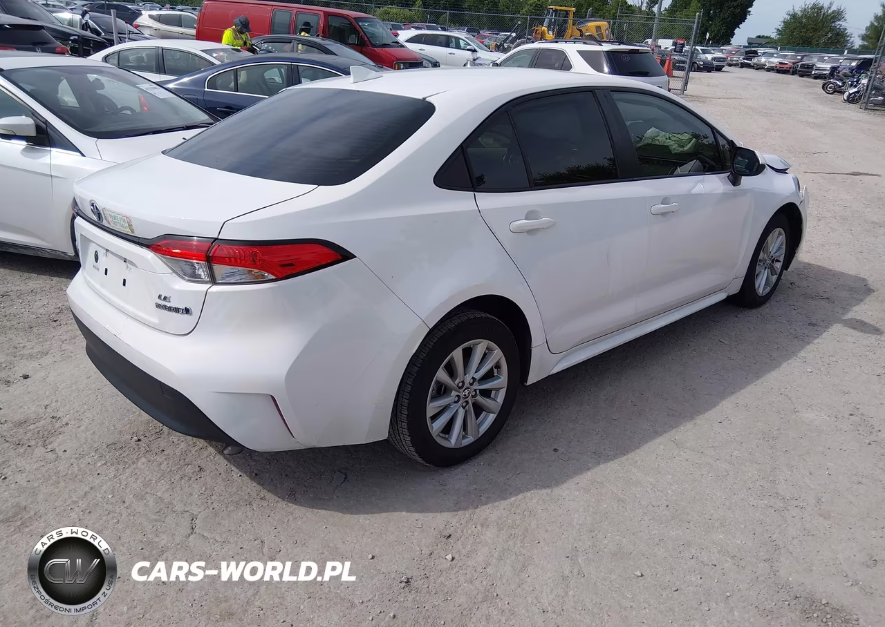 2024 Toyota Corolla Hybrid Le VIN:JTDBCMFE5R3050544 - 4