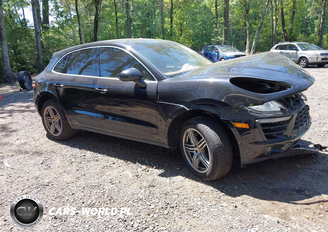 2015 Porsche Macan S