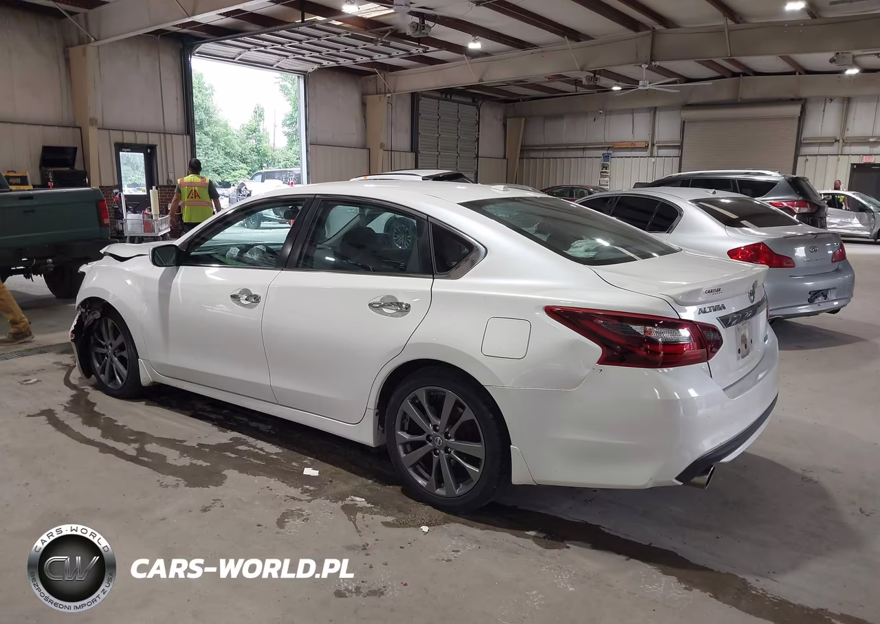 2018 Nissan Altima 2.5 Sr VIN:1N4AL3AP6JC225621 - 3