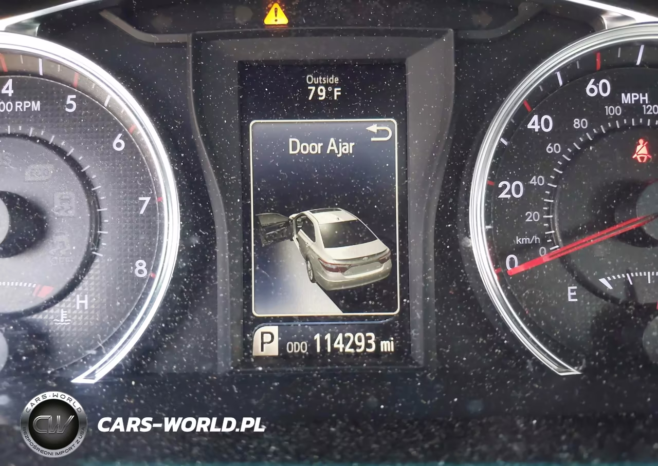 2016 Toyota Camry Se VIN:4T1BF1FK0GU131546 - 16