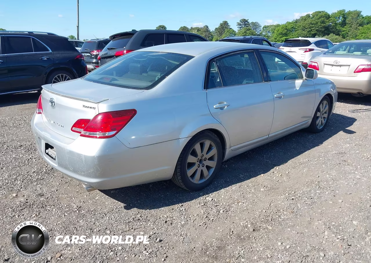 2005 Toyota Avalon Touring VIN:4T1BK36B15U035526 - 4