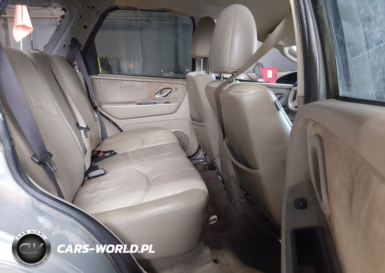 2005 Mercury Mariner Luxury-Premier VIN:4M2YU56185DJ14987 - 8
