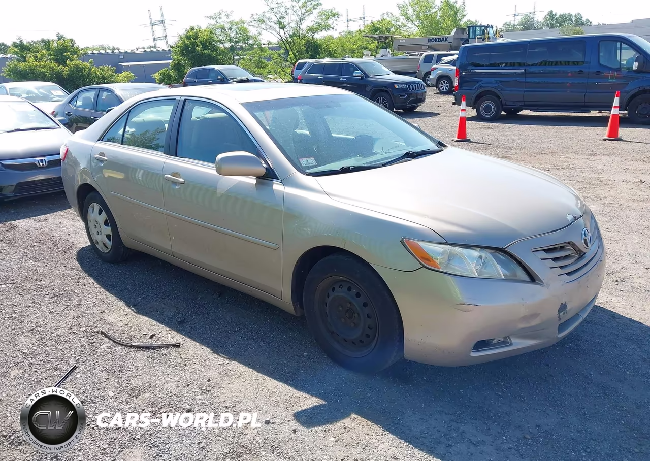 2007 Toyota Camry Le – zdjęcie 1 z 11