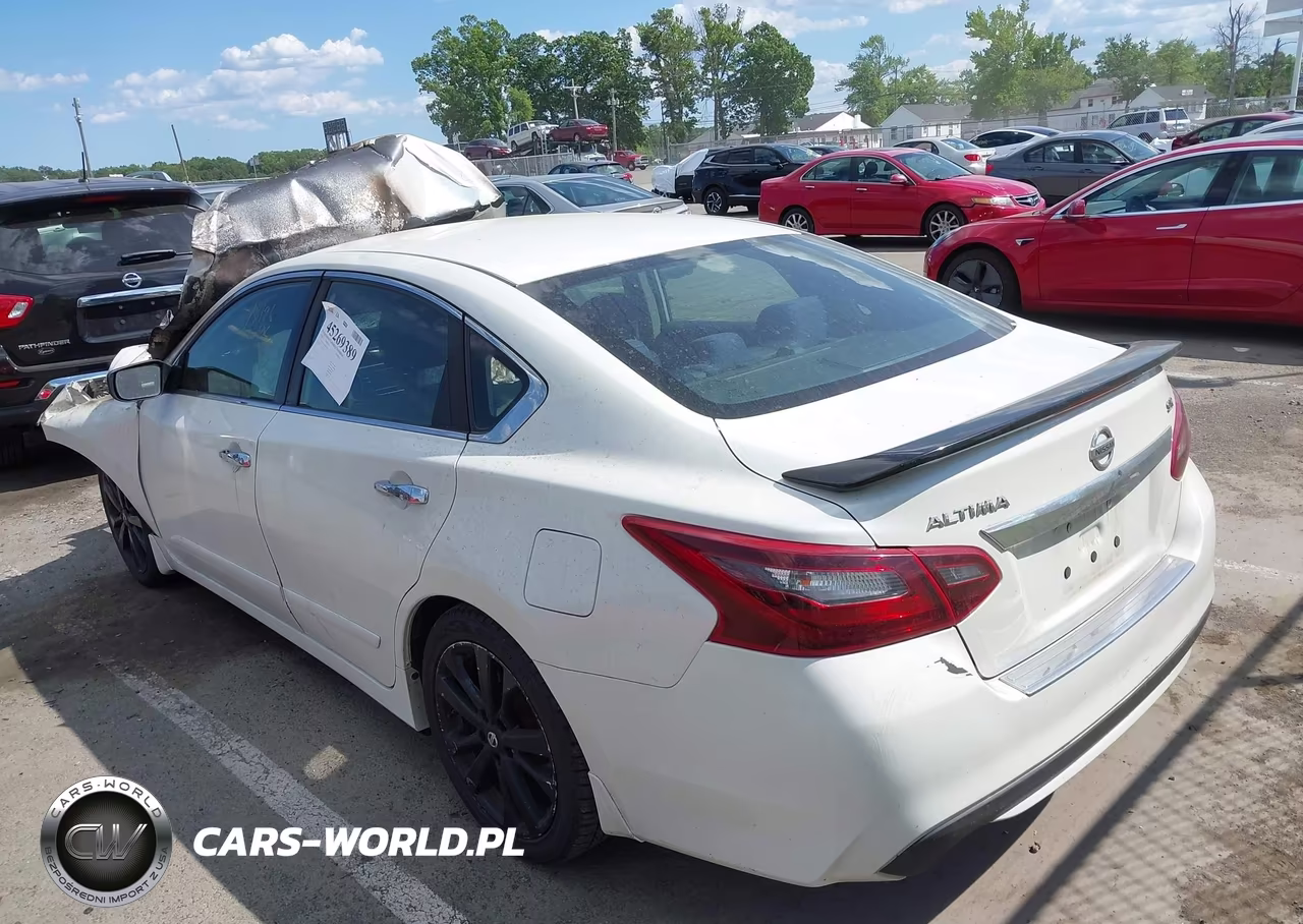 2017 Nissan Altima 2.5 Sr VIN:1N4AL3AP6HC243014 - 3