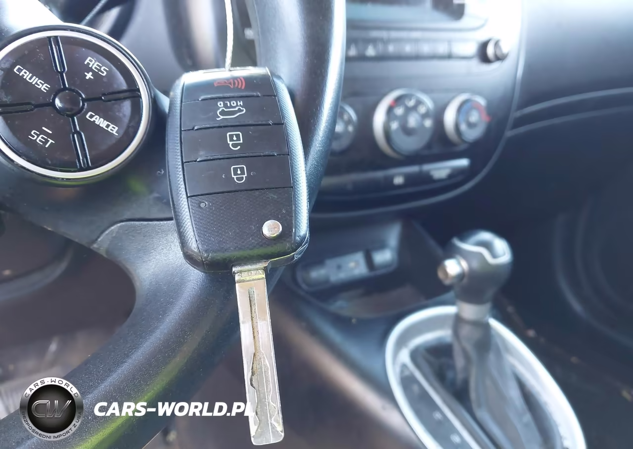 2016 Kia Soul VIN:KNDJN2A25G7392203 - 11