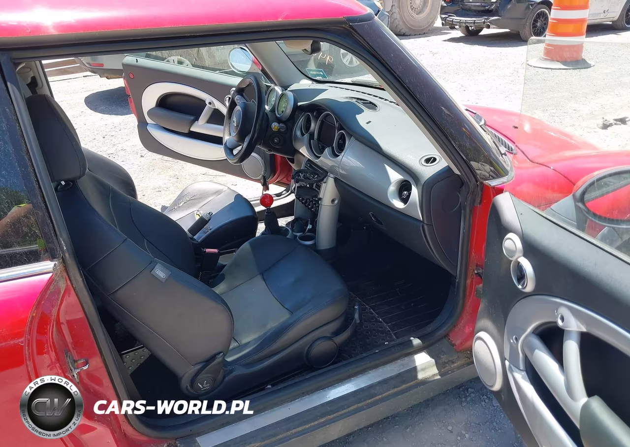 2005 Mini Cooper VIN:WMWRC33585TK61029 - 5