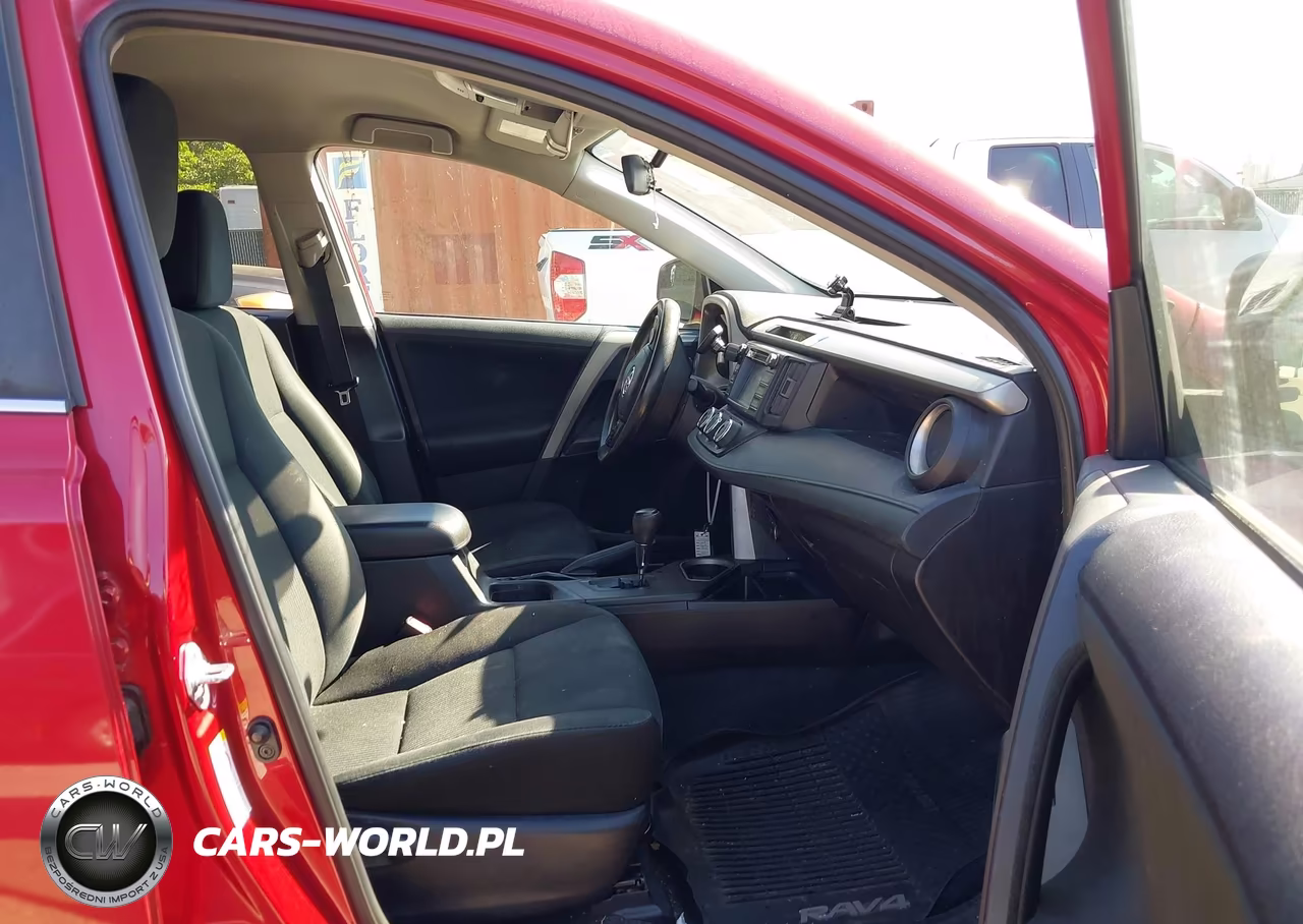 2017 Toyota Rav4 Le VIN:2T3BFREVXHW640644 - 5