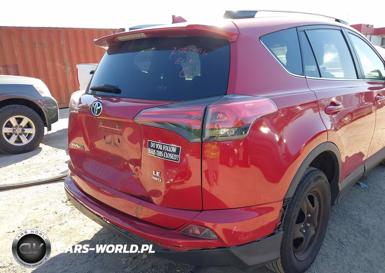 2017 Toyota Rav4 Le VIN:2T3BFREVXHW640644 - 6