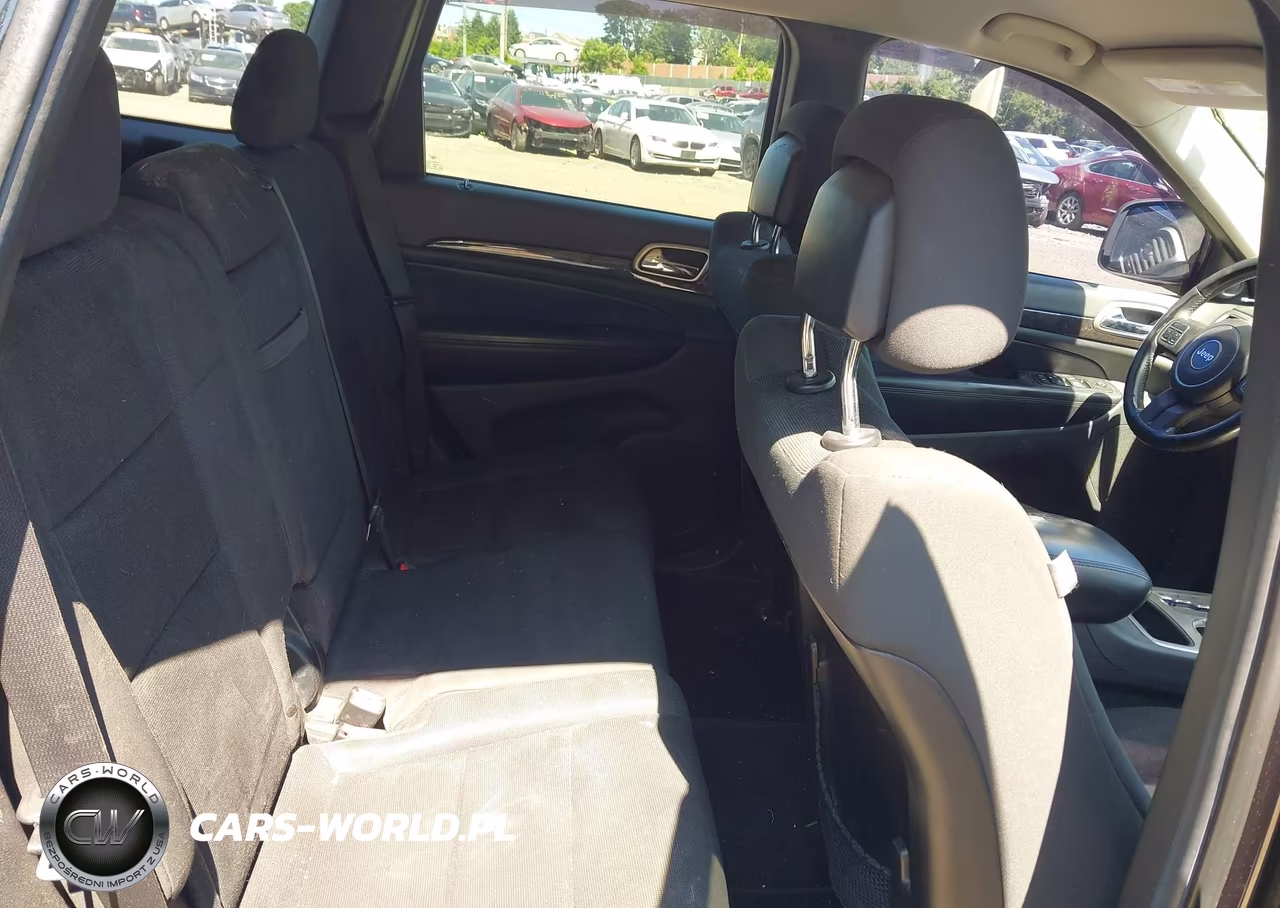 2011 Jeep Grand Cherokee Laredo VIN:1J4RR4GG4BC515389 - 8