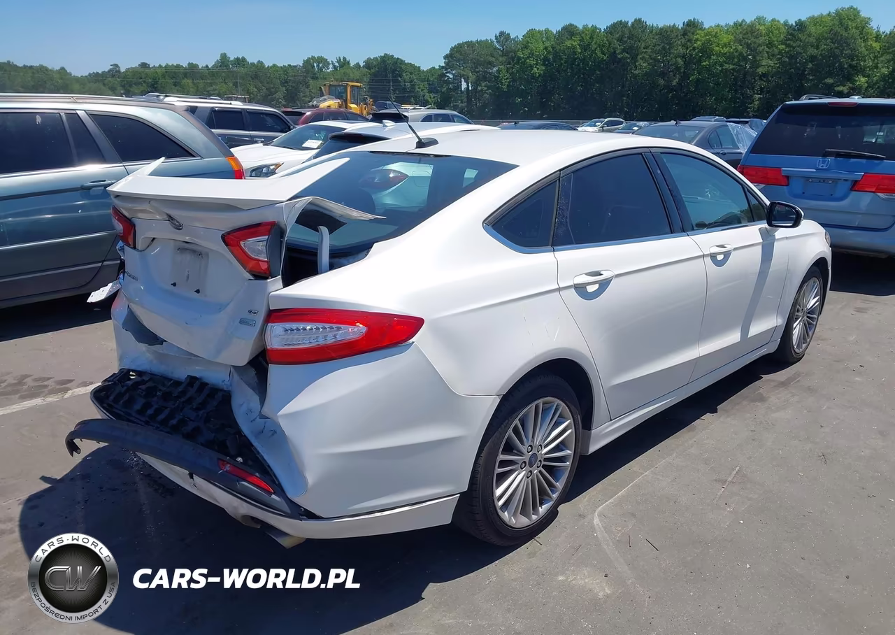 2015 Ford Fusion Se VIN:3FA6P0HD7FR232851 - 4