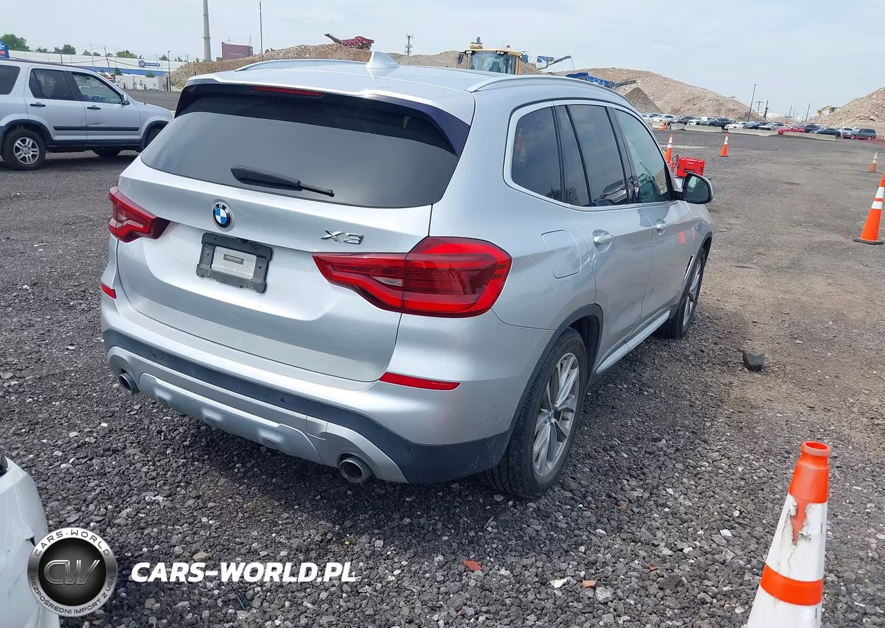 2018 BMW X3 xDrive30I VIN:5UXTR9C59JLD61730 - 4