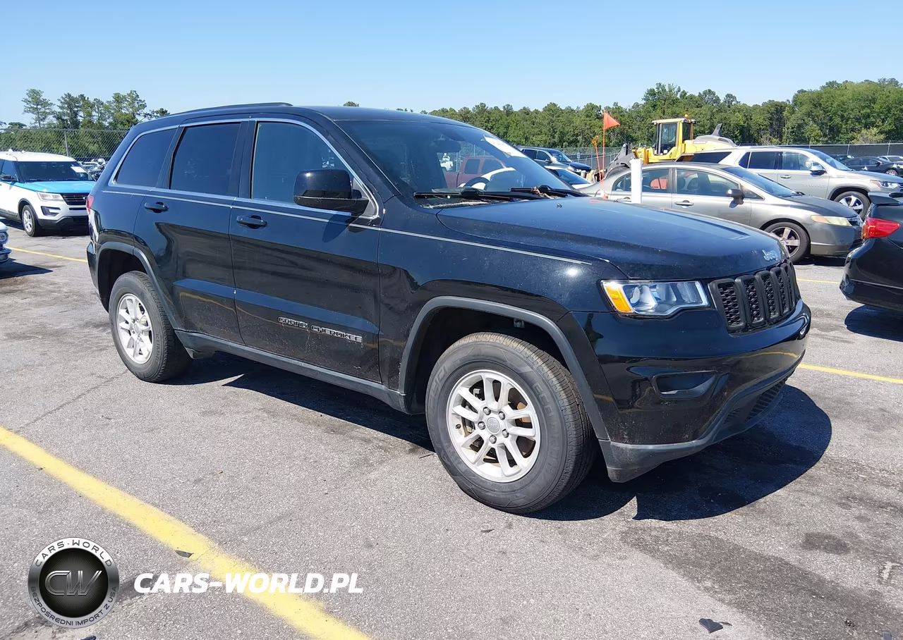 2018 Jeep Grand Cherokee Laredo 4X2
