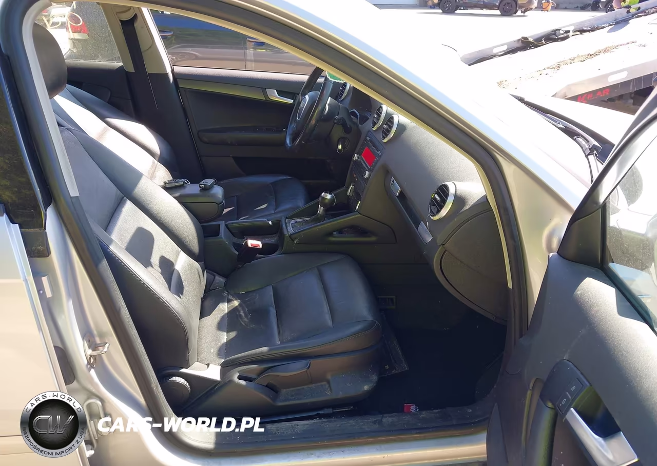 2012 Audi A3 2.0T Premium VIN:WAUBEAFMXCA162661 - 5