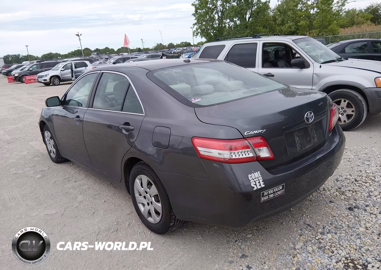 2010 Toyota Camry Le VIN:4T4BF3EK6AR037309 - 3