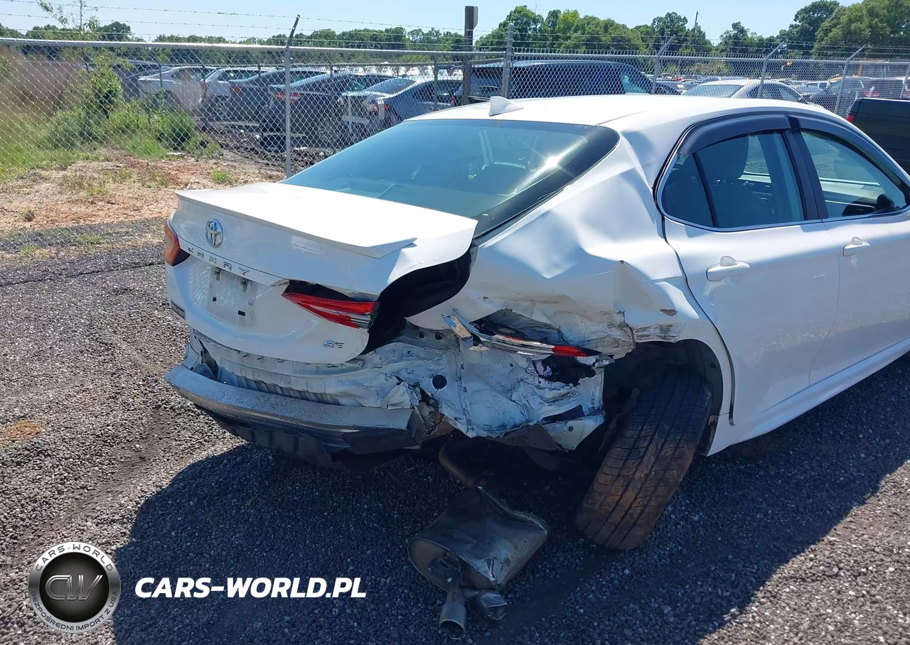 2020 Toyota Camry Se VIN:4T1G11AK6LU877893 - 6
