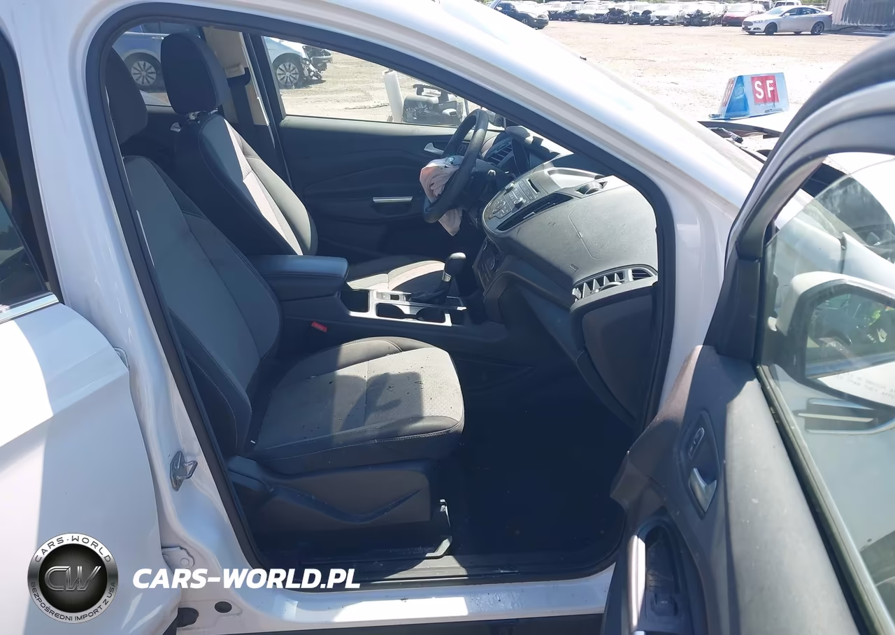 2017 Ford Escape Se VIN:1FMCU0GD2HUE40070 - 5
