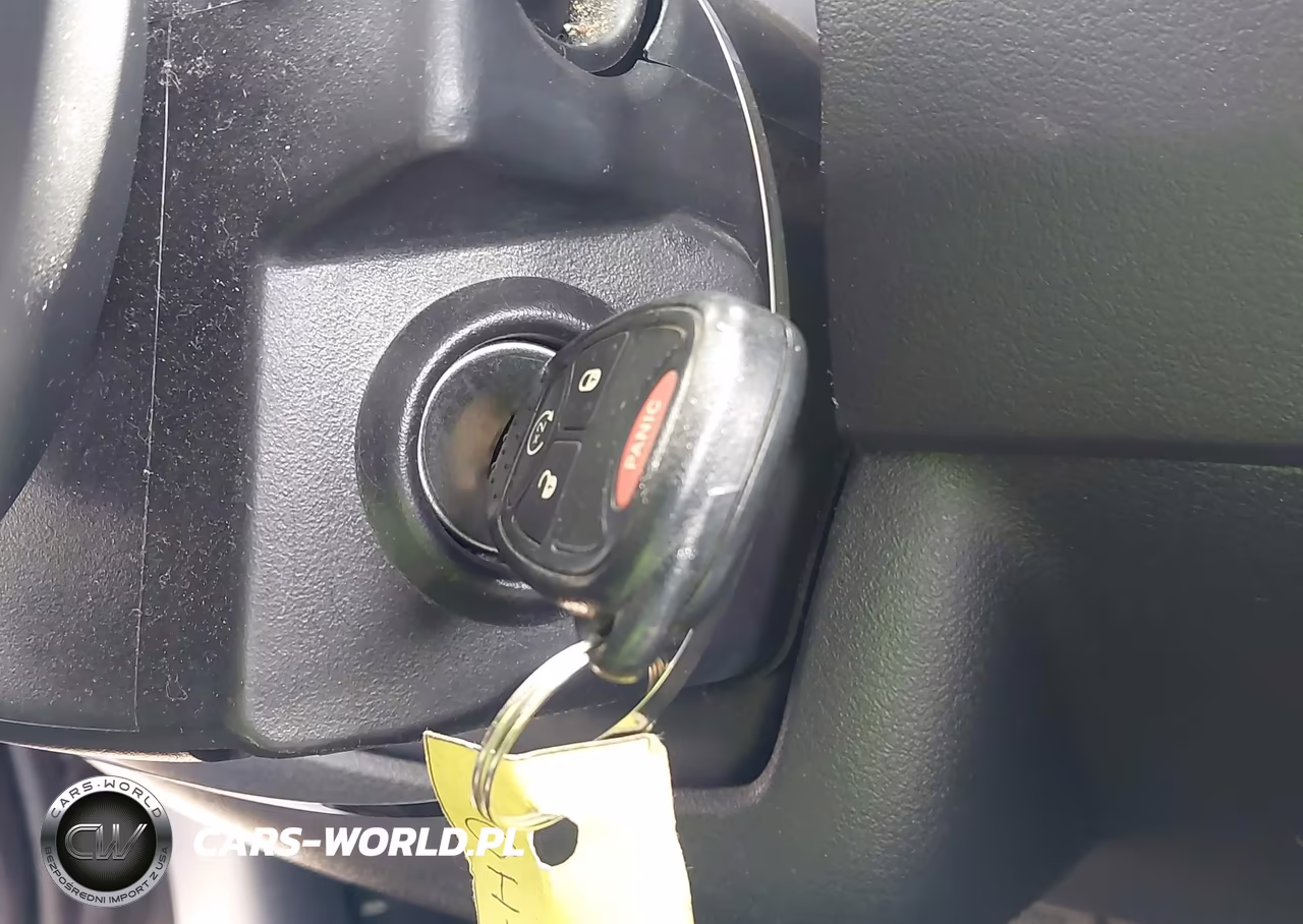 2015 Jeep Patriot Latitude VIN:1C4NJRFB9FD189586 - 11