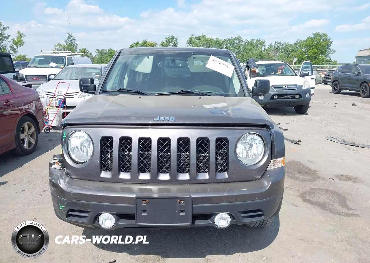 2015 Jeep Patriot Latitude VIN:1C4NJRFB9FD189586 - 12