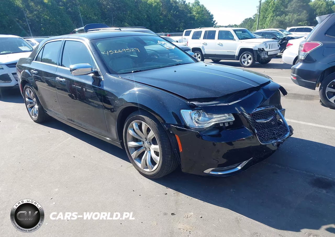 2016 Chrysler 300C – zdjęcie 1 z 17
