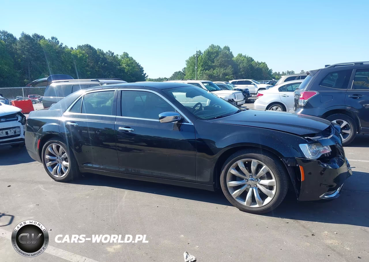 2016 Chrysler 300C VIN:2C3CCAEGXGH135786 - 14
