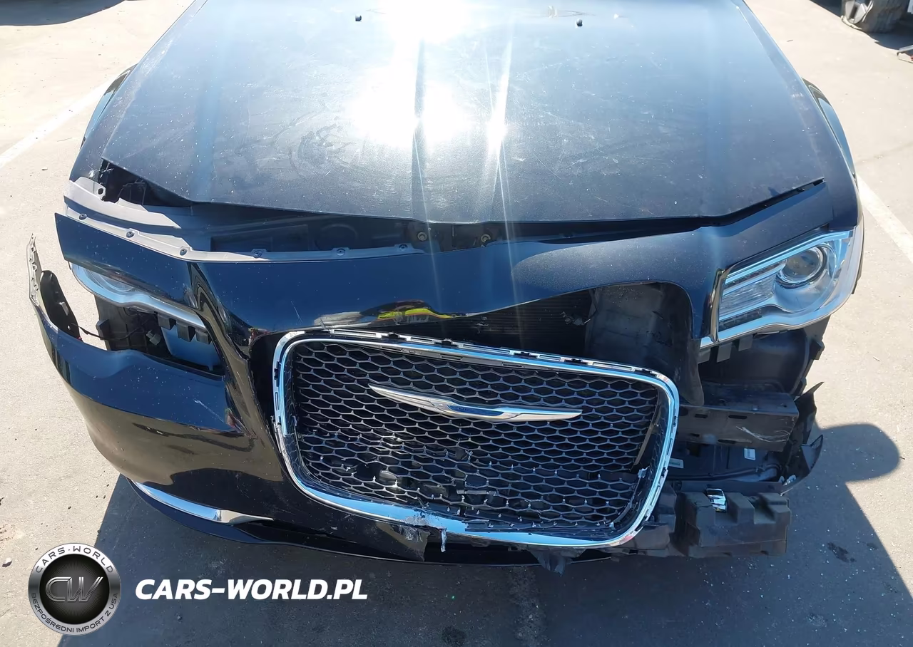 2016 Chrysler 300C VIN:2C3CCAEGXGH135786 - 6