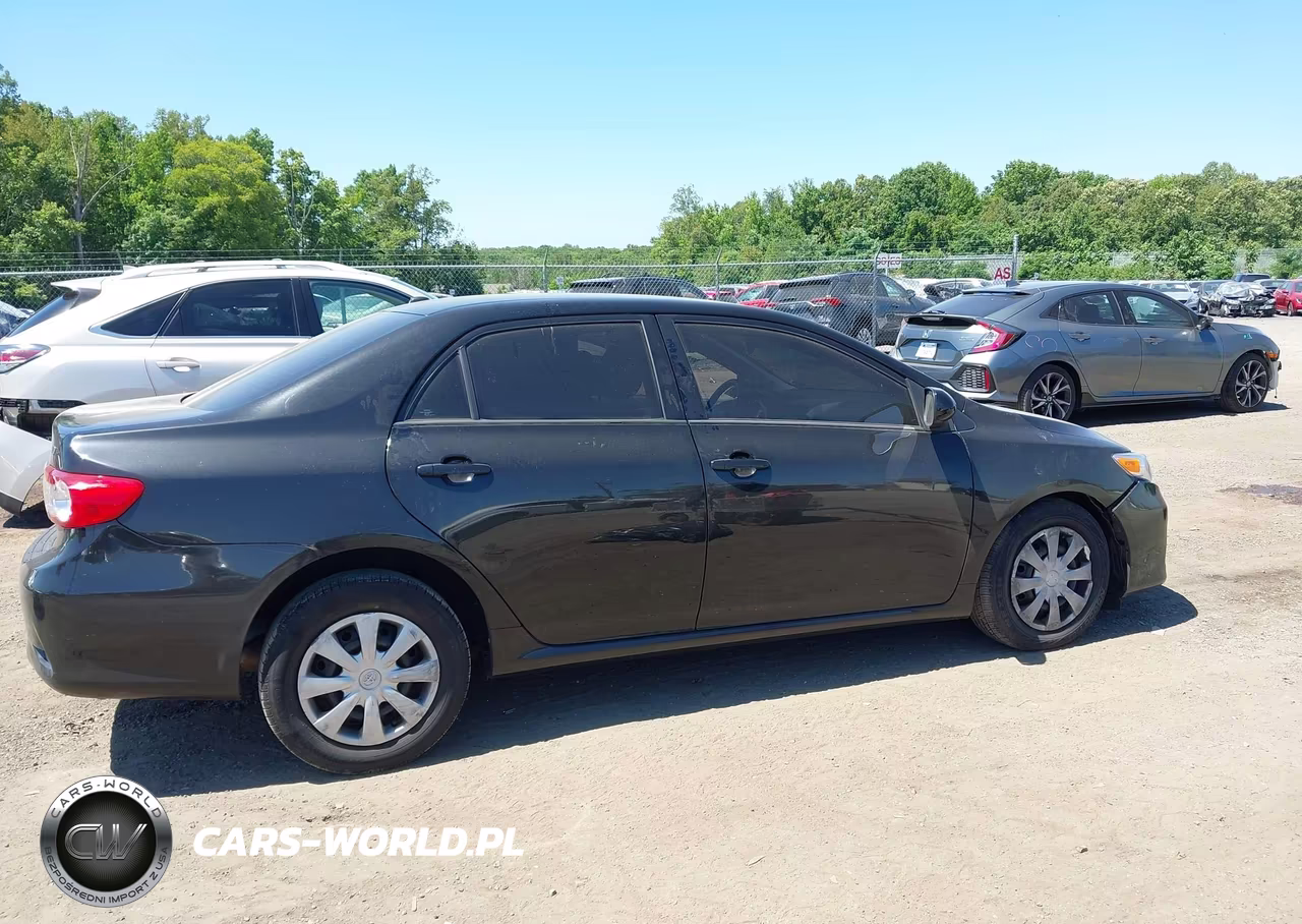 2011 Toyota Corolla Le VIN:2T1BU4EE2BC537616 - 12