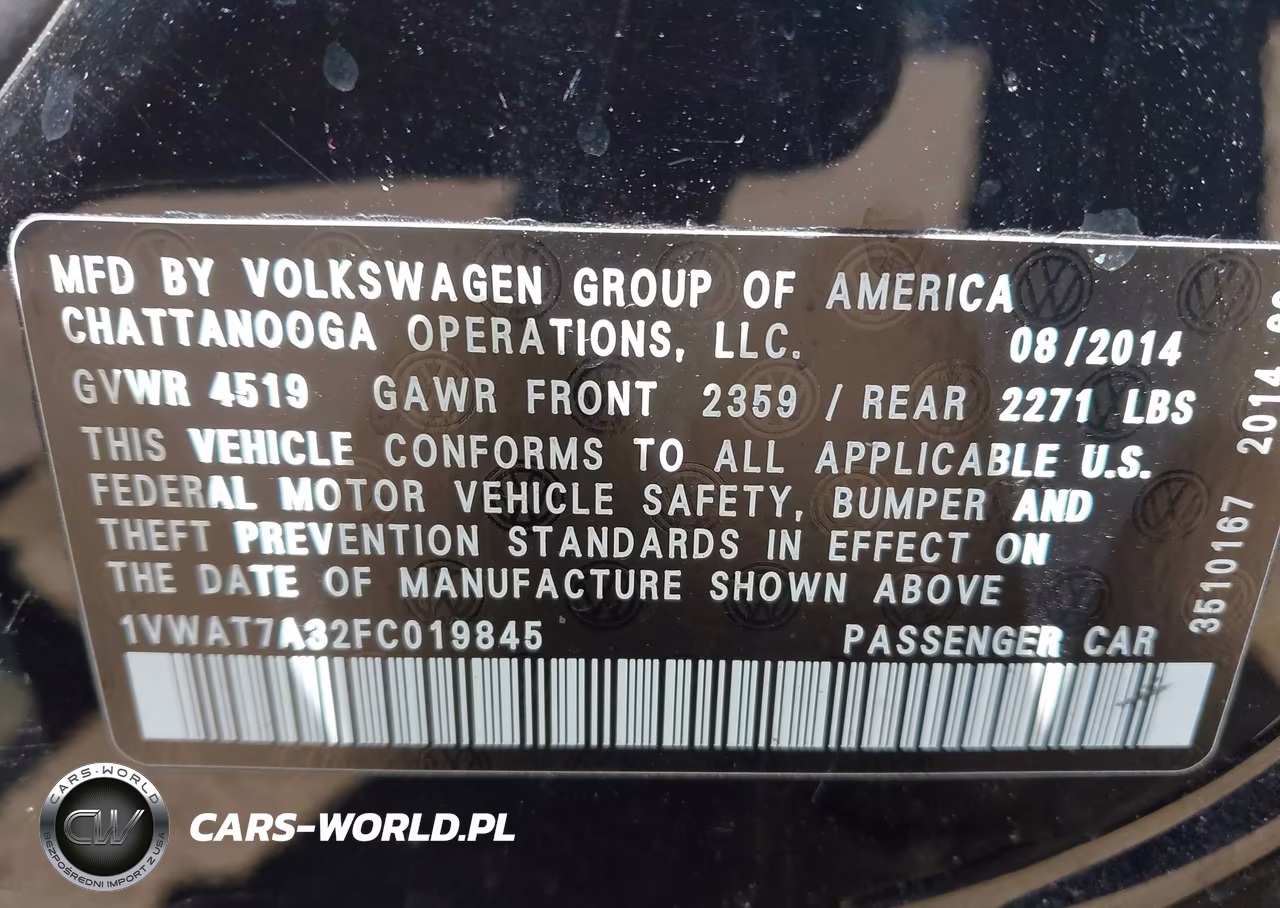 2015 Volkswagen Passat 1.8T Wolfsburg Edition VIN:1VWAT7A32FC019845 - 9