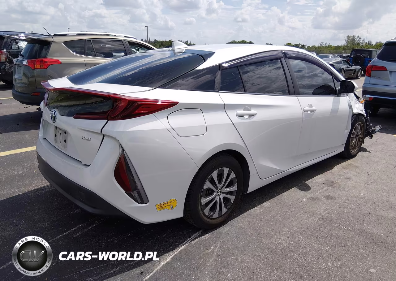 2021 Toyota Prius Prime Xle VIN:JTDKAMFP7M3183547 - 4