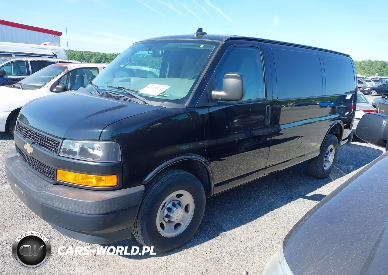 2018 Chevrolet Express 2500 Work Van VIN:1GCWGAFG1J1277168 - 2