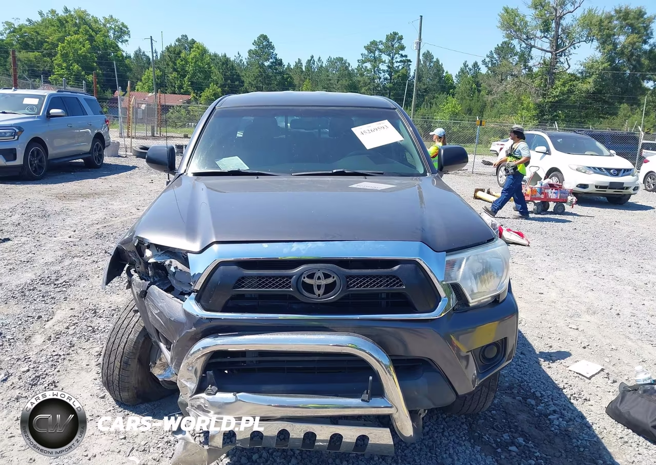 2013 Toyota Tacoma Prerunner VIN:5TFJX4GN0DX015636 - 13