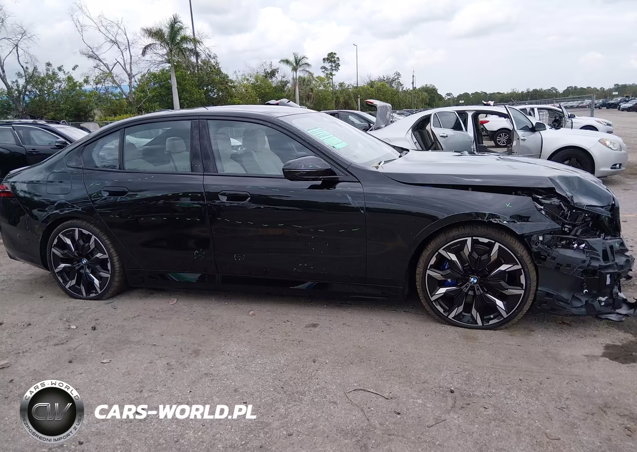 2026 BMW 550E xDrive VIN:WBA13FK07TCX10136 - 14