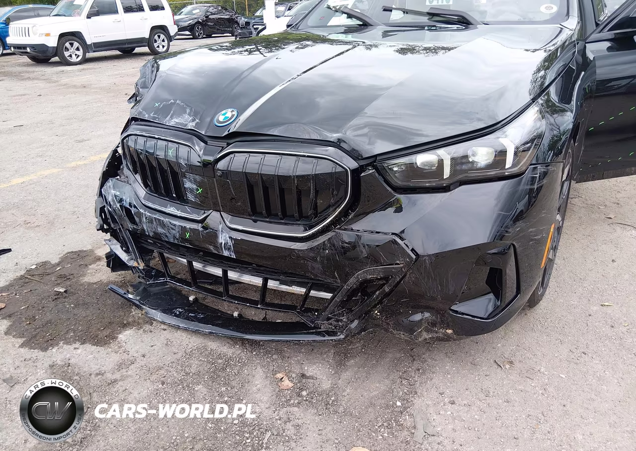 2026 BMW 550E xDrive VIN:WBA13FK07TCX10136 - 6