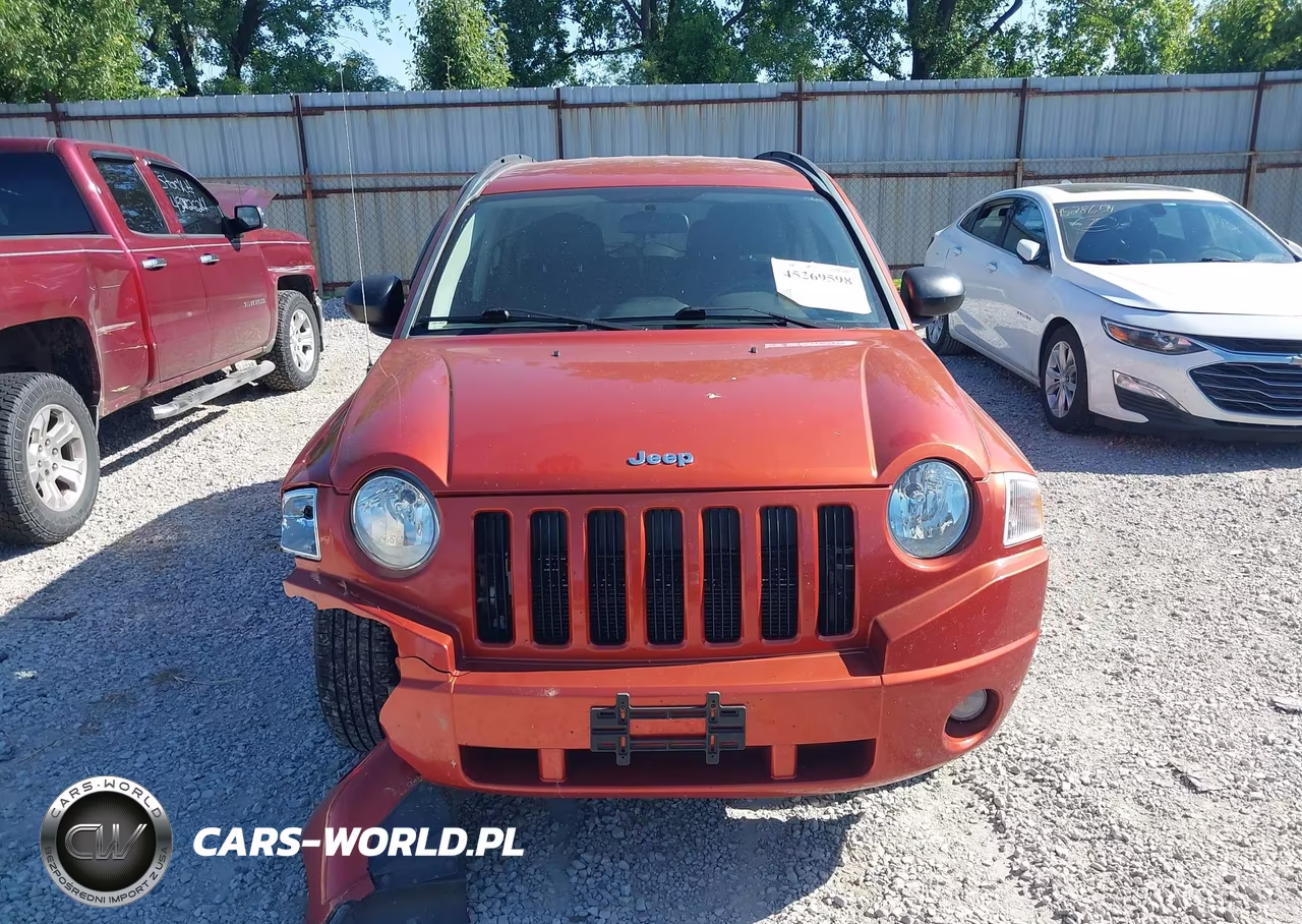 2010 Jeep Compass Latitude VIN:1J4NT1FA5AD625498 - 13