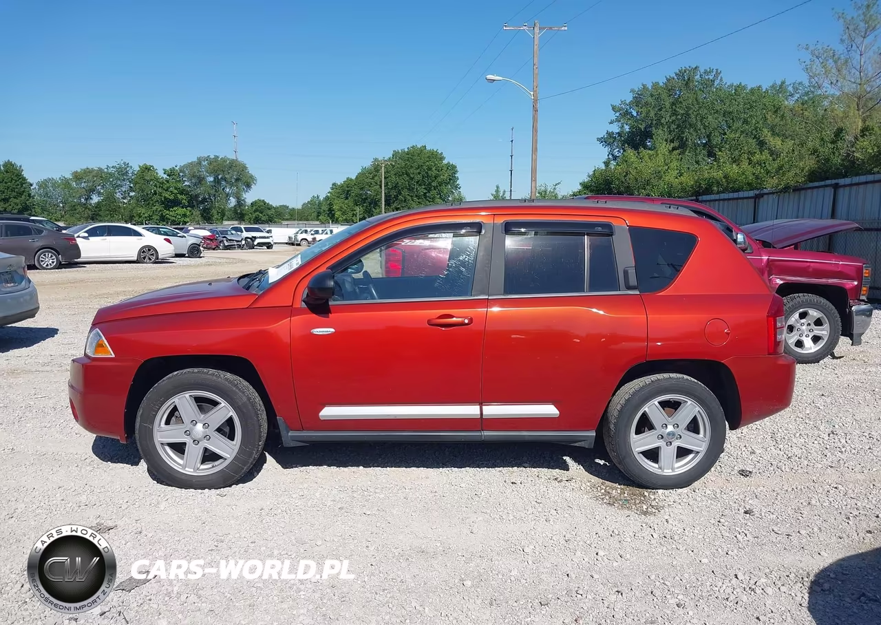 2010 Jeep Compass Latitude VIN:1J4NT1FA5AD625498 - 15