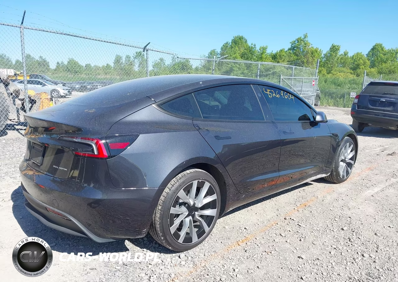 2025 Tesla Model 3 Long Range All-Wheel Drive VIN:5YJ3E1EB5SF064926 - 4