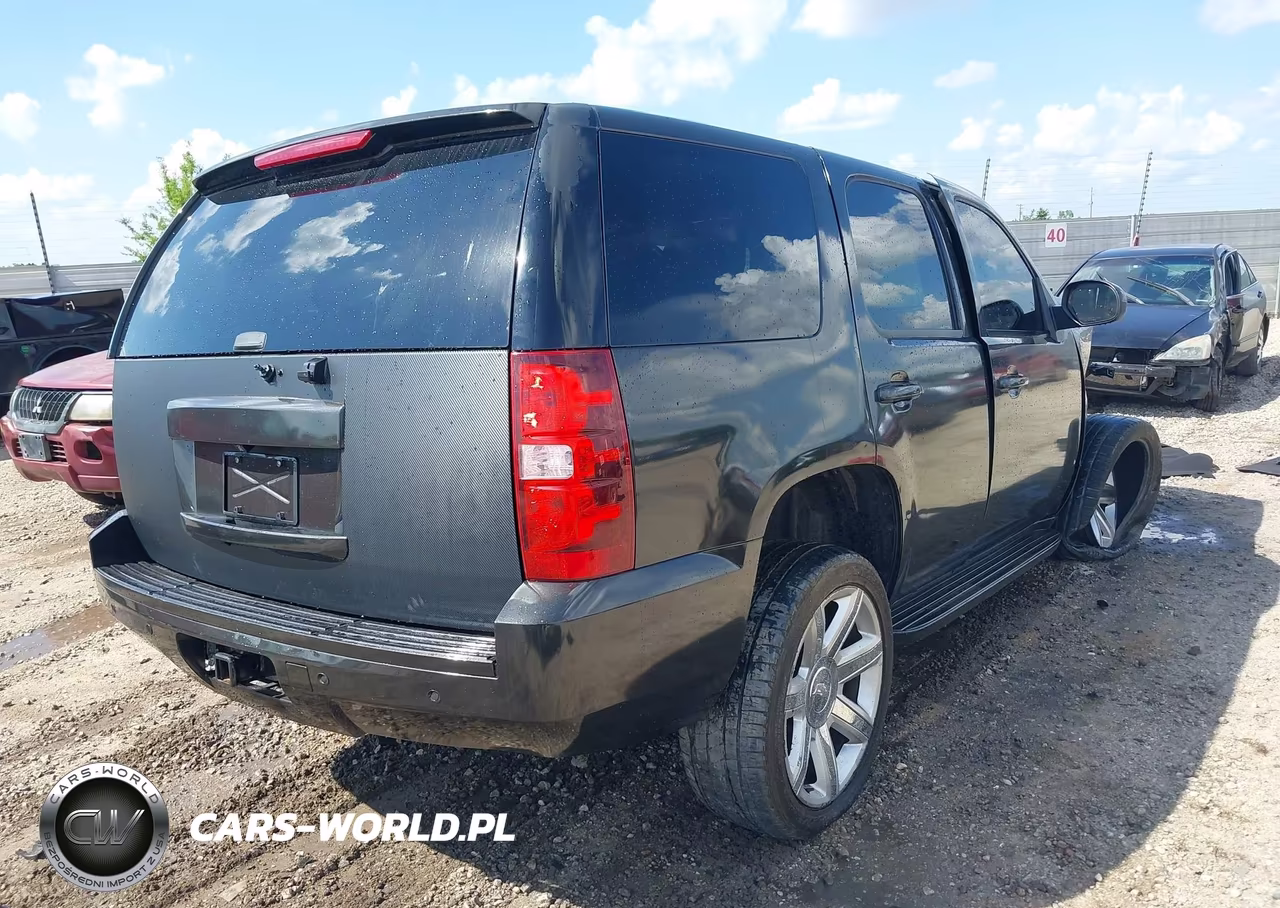 2011 GMC Yukon Slt VIN:1GKS1CE04BR257679 - 4