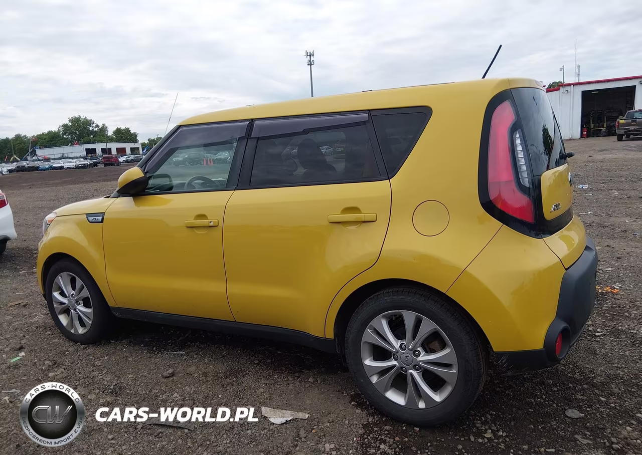 2015 Kia Soul + VIN:KNDJP3A55F7163643 - 14