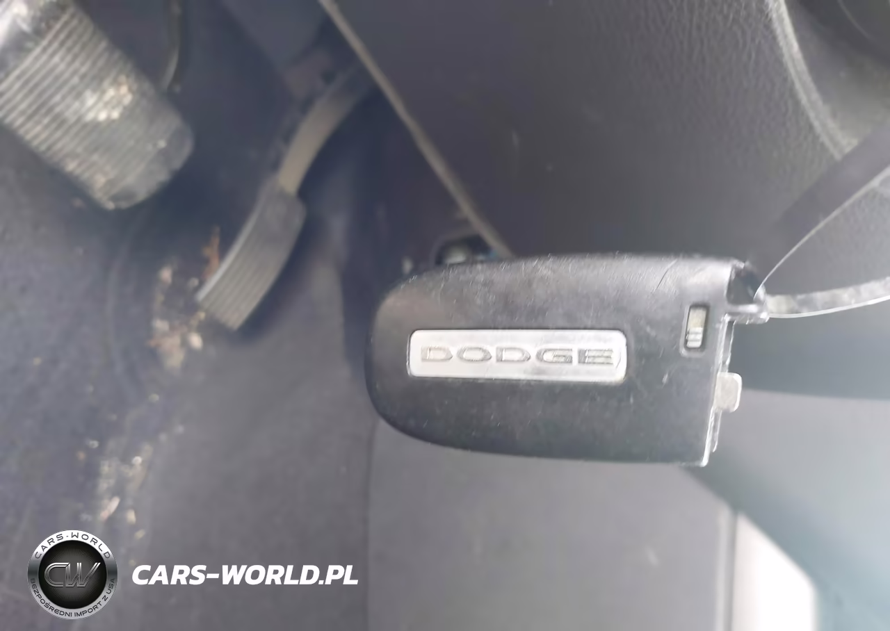 2018 Dodge Journey Se VIN:3C4PDCAB5JT429773 - 11