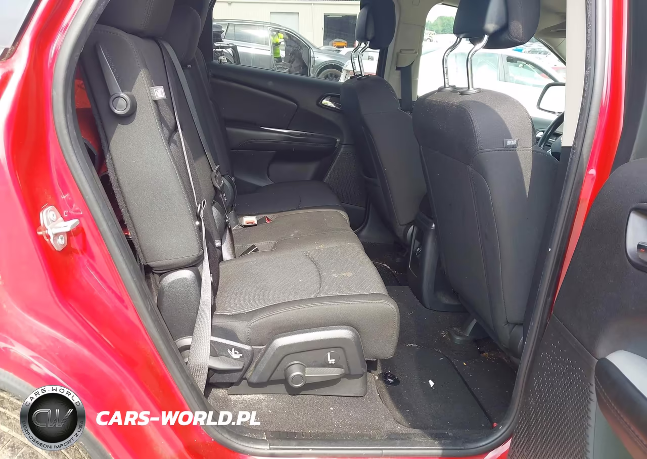 2018 Dodge Journey Se VIN:3C4PDCAB5JT429773 - 8