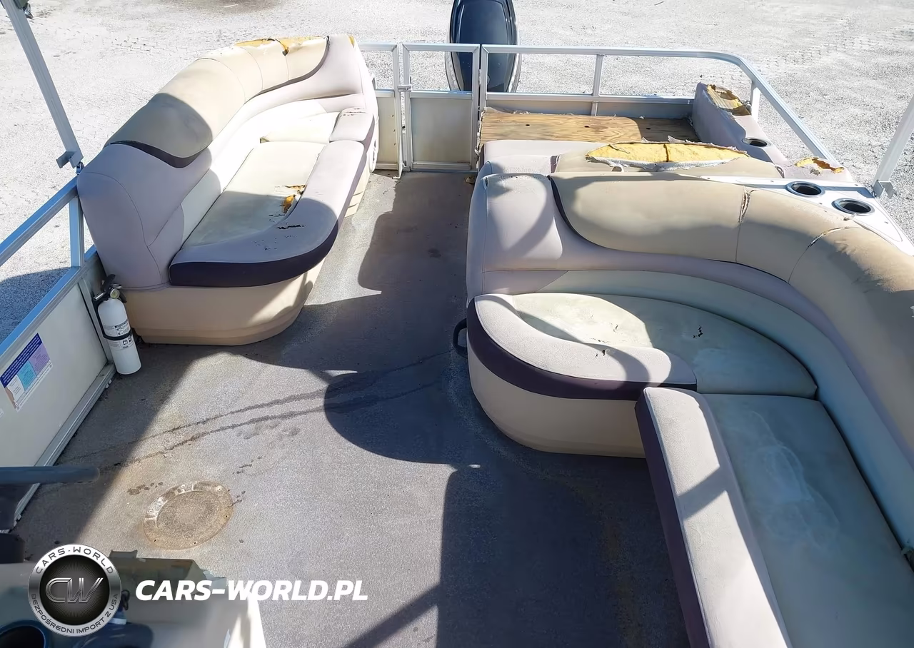 2015 Tracker Marine Sun Tracker VIN:BUJ06787H415 - 8