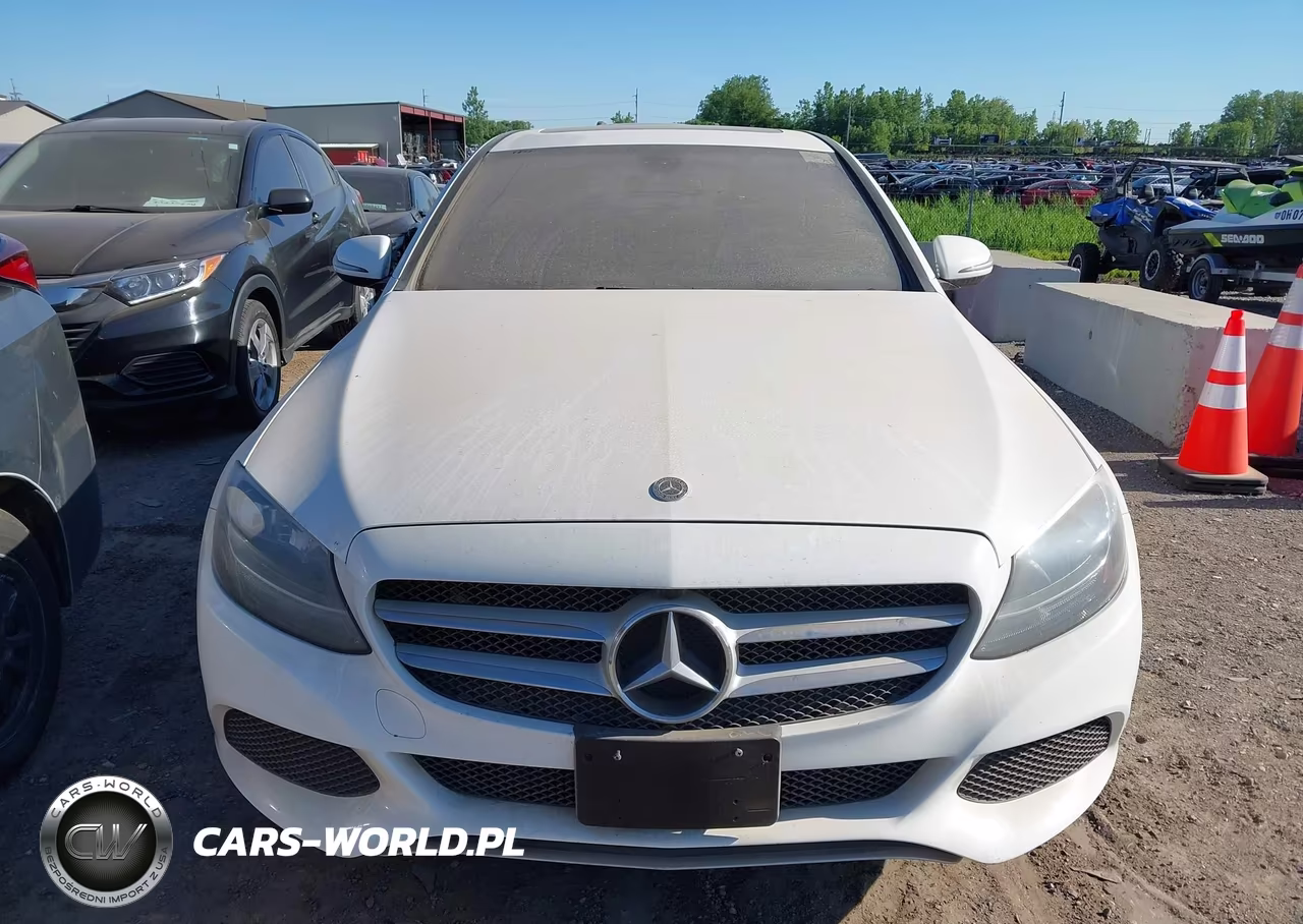 2018 Mercedes-Benz C 300 4Matic VIN:55SWF4KB6JU242940 - 12