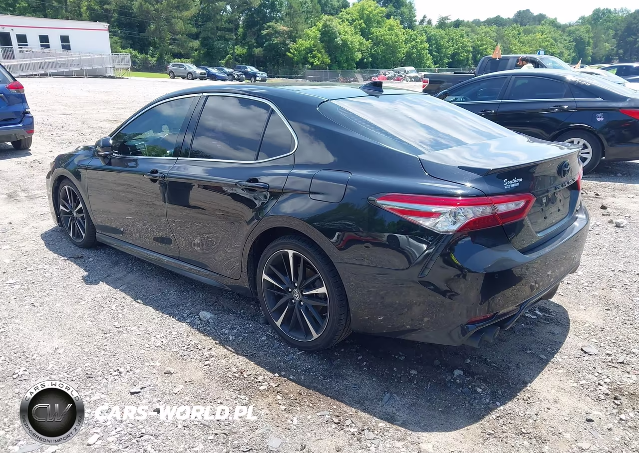 2019 Toyota Camry Xse VIN:4T1B61HK6KU827656 - 3